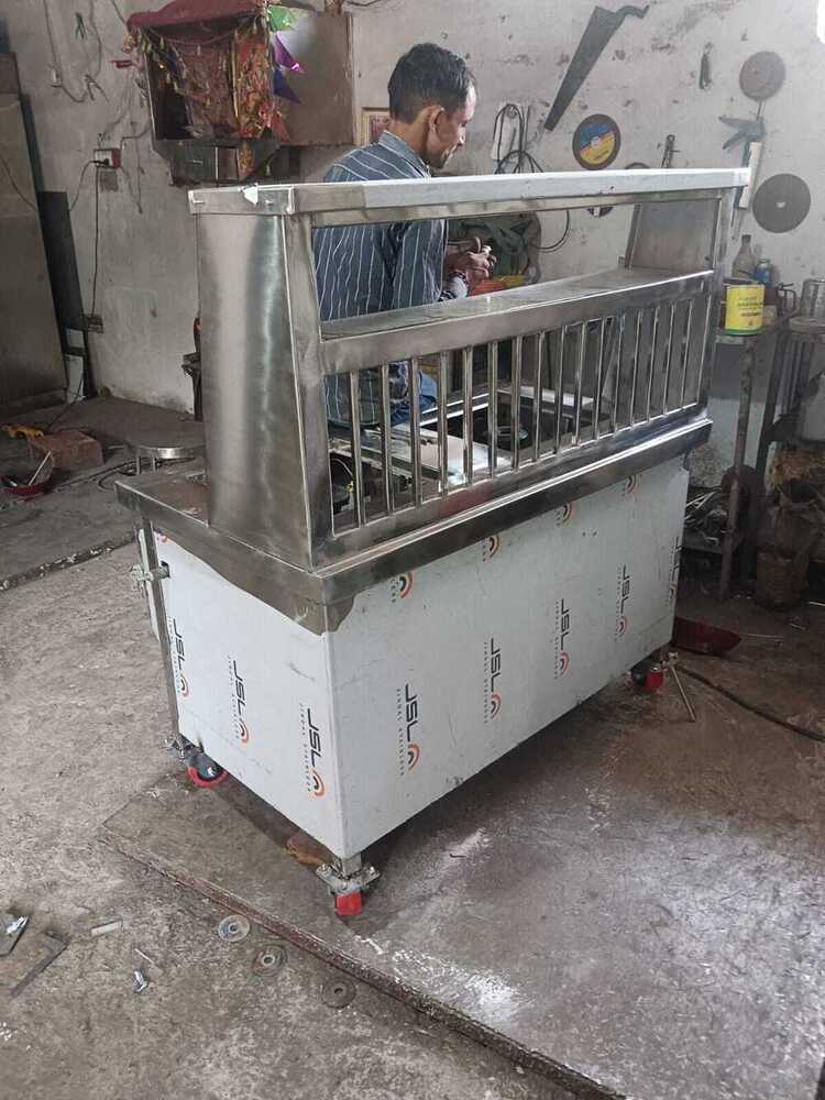 Chaat Counter - Color: Silver