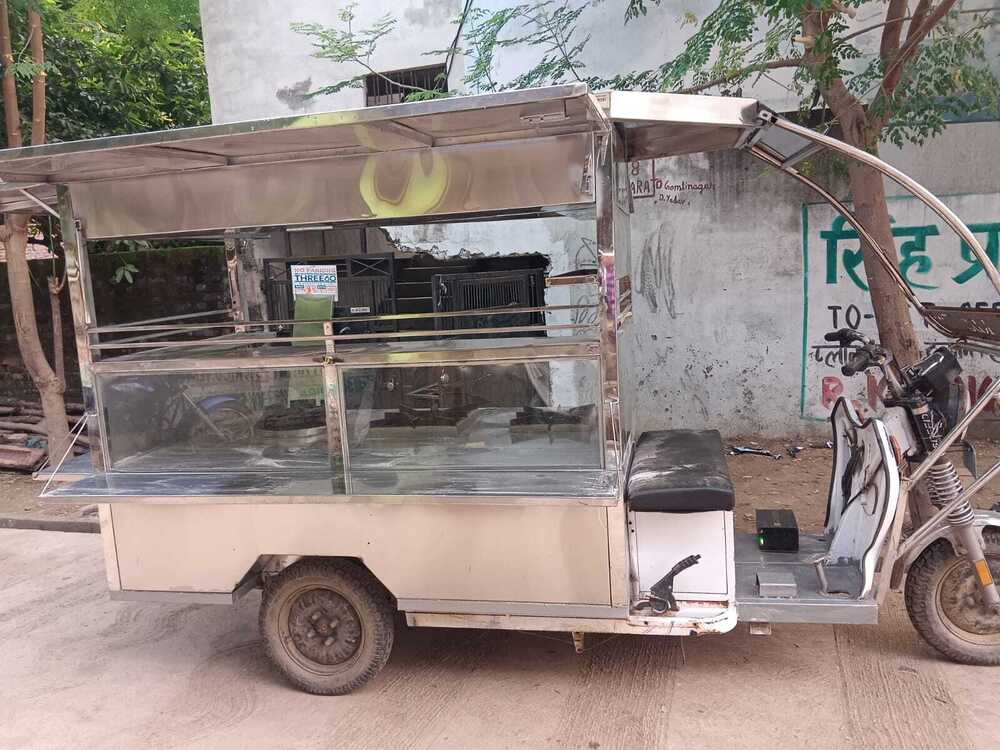E Rikshaw Food Kart