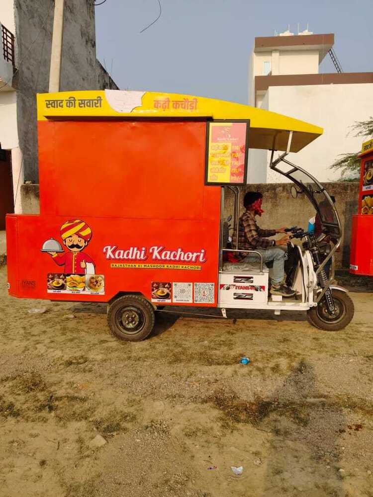 E Rikshaw Food Kart