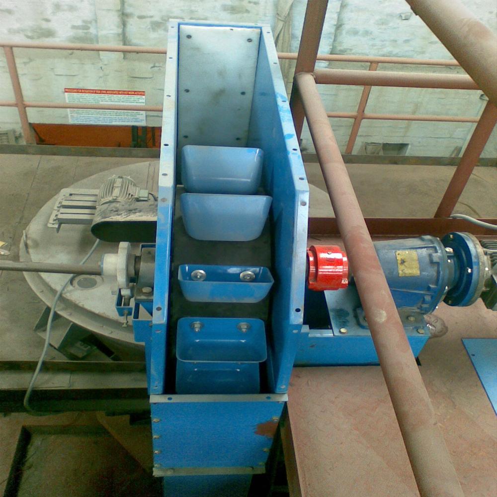 Bucket Elevator - Mild Steel And Stainless Steel Construction | Automatic Operation, 12 Months Warranty, Ideal For Industrial Use