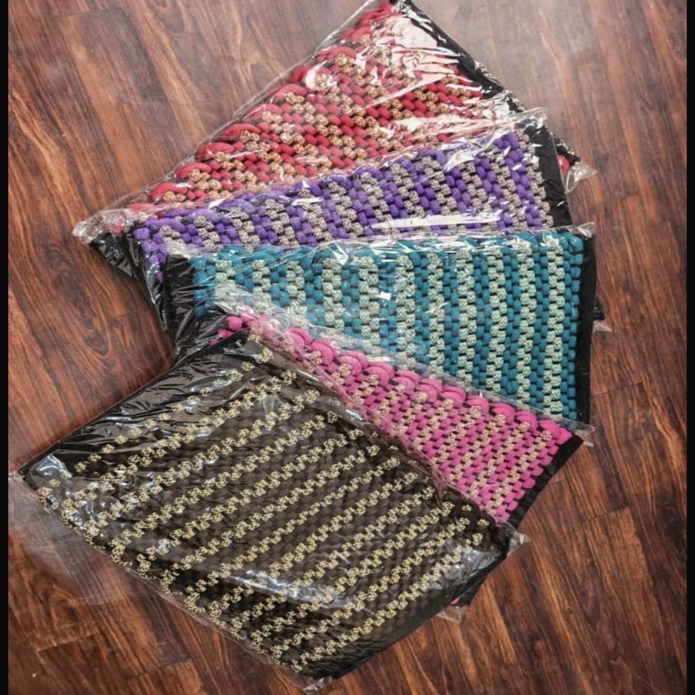 Plain Adda - Back Material: Woven Back