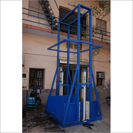 Hydraulic Goods Lifts