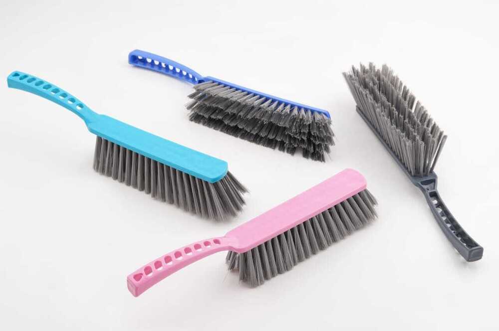 STEELKING CARPER BRUSH