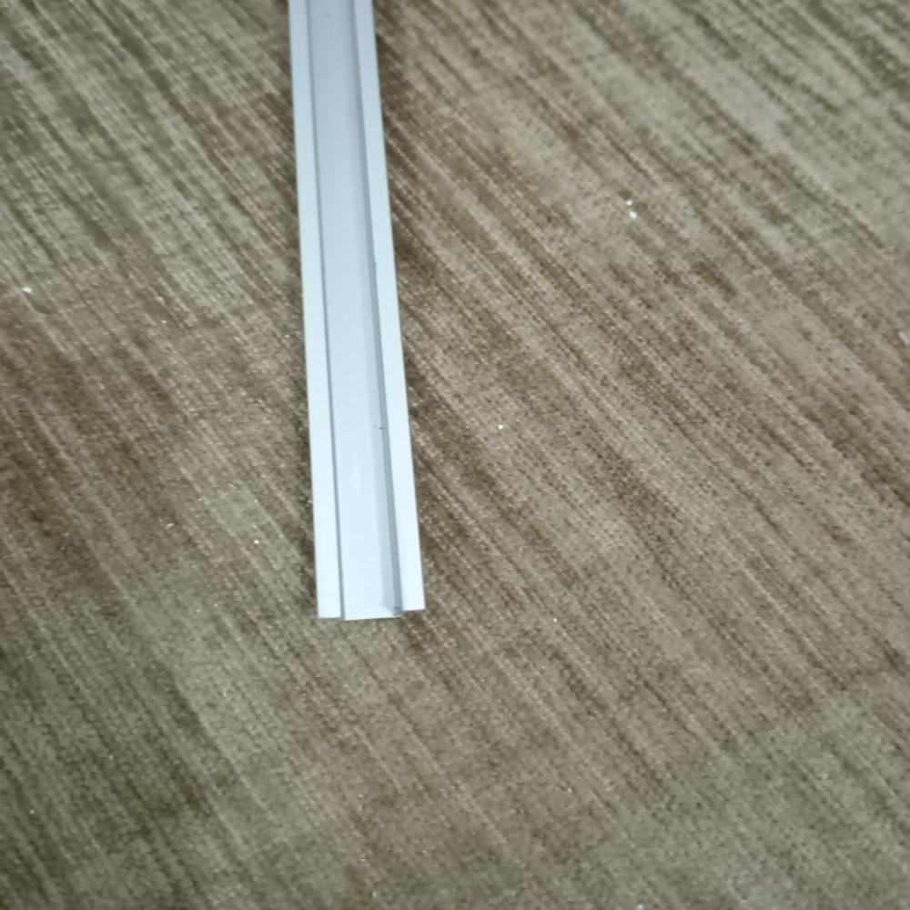 10 Mm Hat Section Profile - Color: Natural Anodized / Black Powder Coated