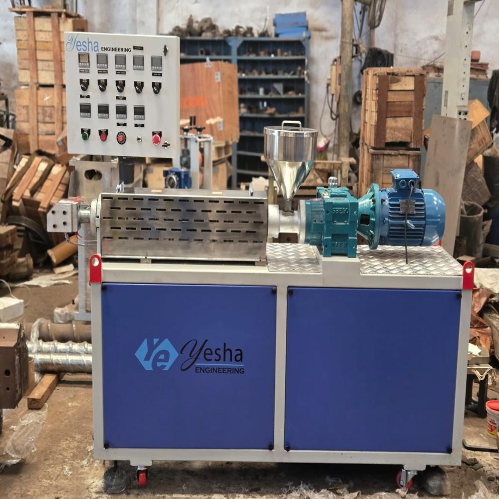 Lab extruder machine