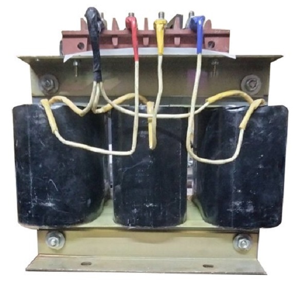 Three Phase Step Down Transformer - Dimension (l*w*h): 32x23x34 Inch (in)