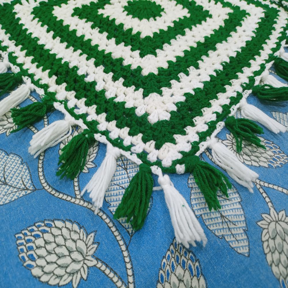 GREEN AND WHITE HAND MADE CROCHET THAL POSH / POOJA THALI COVER / SHOWPIECES