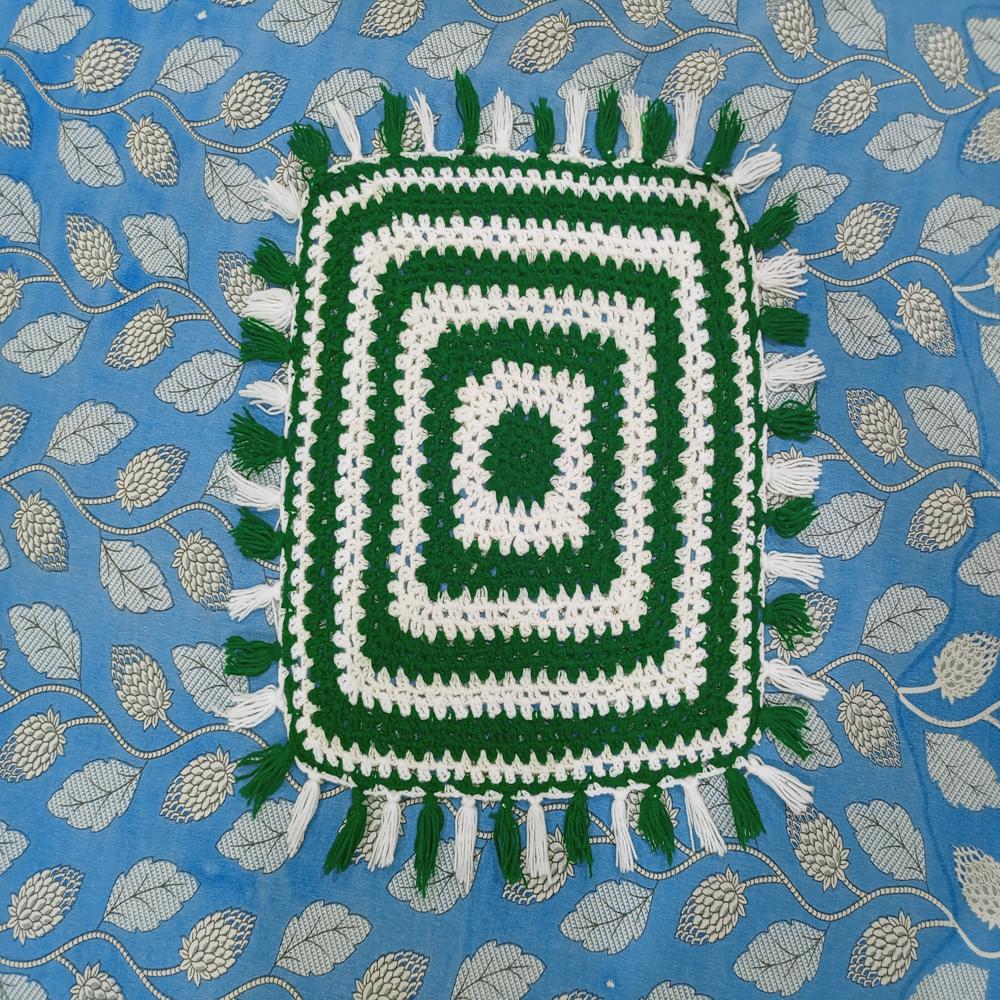 GREEN AND WHITE HAND MADE CROCHET THAL POSH / POOJA THALI COVER / SHOWPIECES