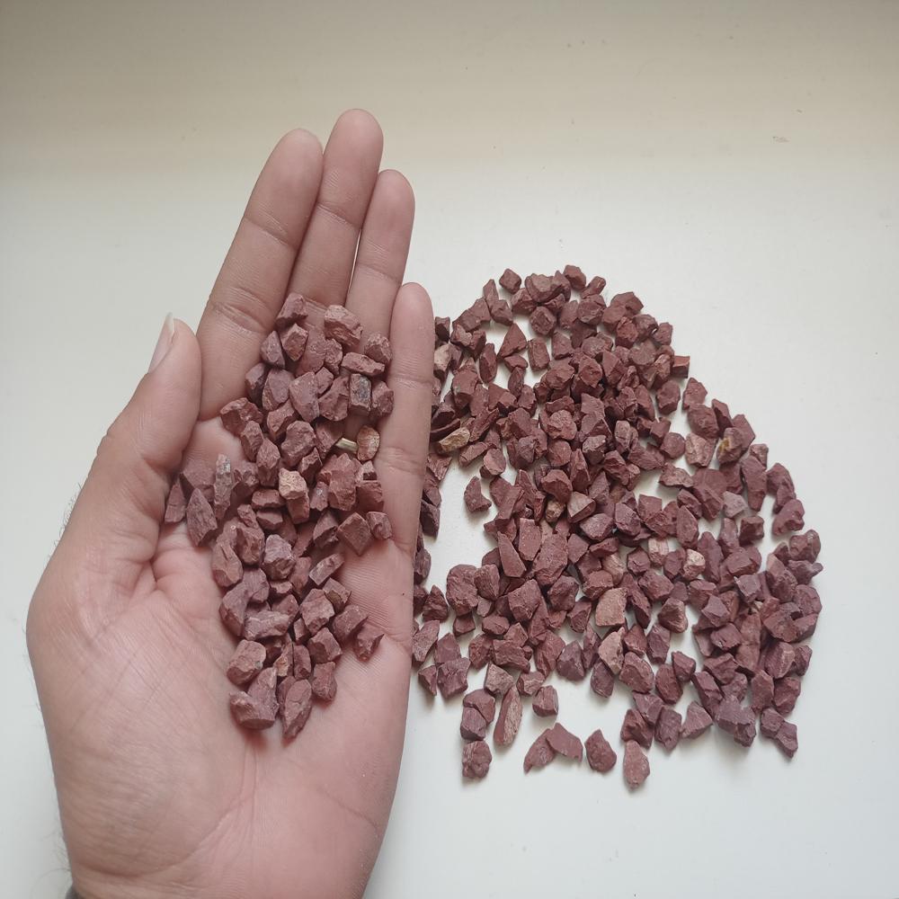 RED AGATE STONE CHIPS FOR FLOORING AND LANDSCAPING APPLICATION INTERIOR AND EXTERIOR USED