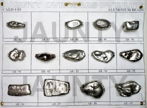 एल्यूमिनियम की मोती