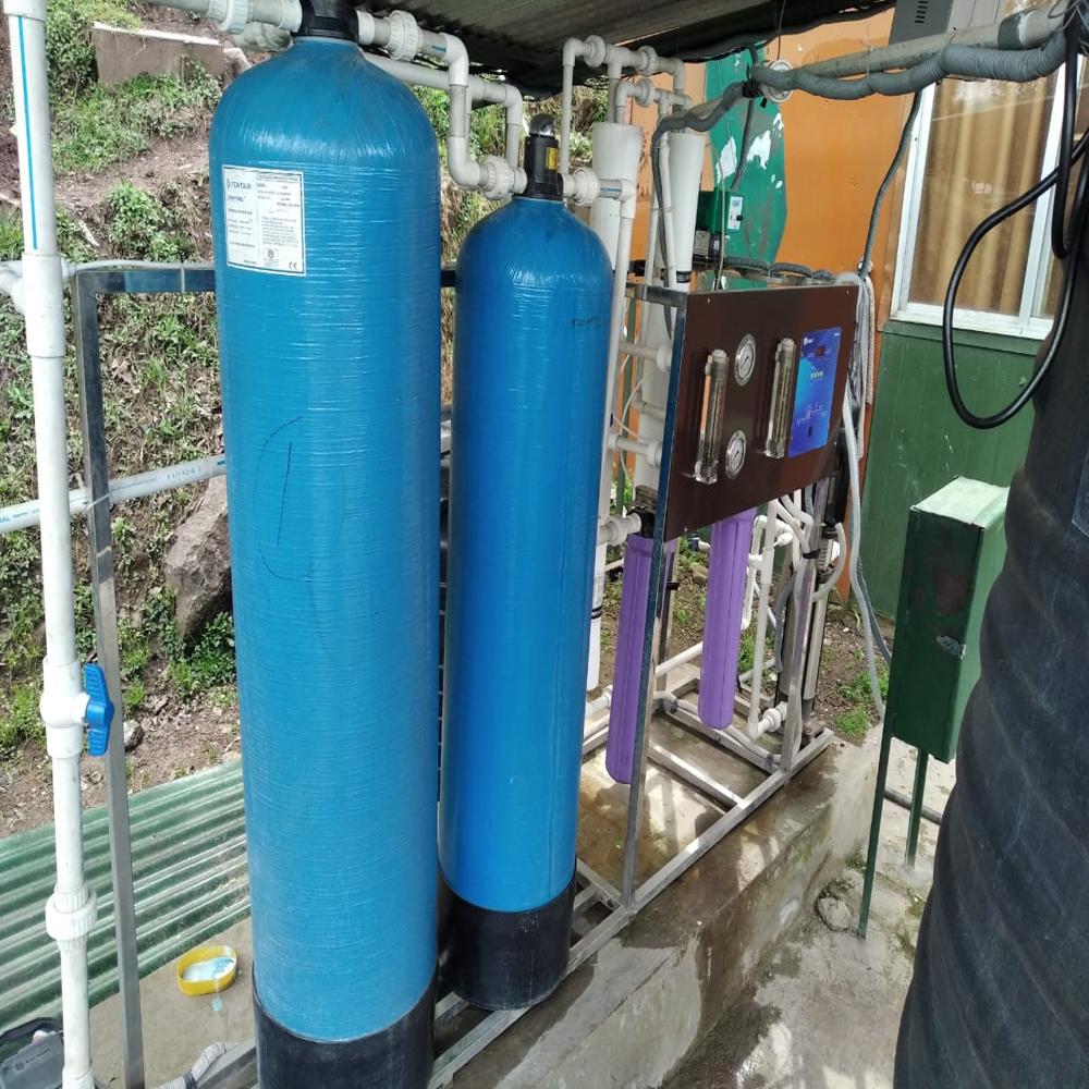 Filtration Ro System - Frp Material, 220-240 Volt Power | Durable Design, Suitable For Tap Water, Warranty Included