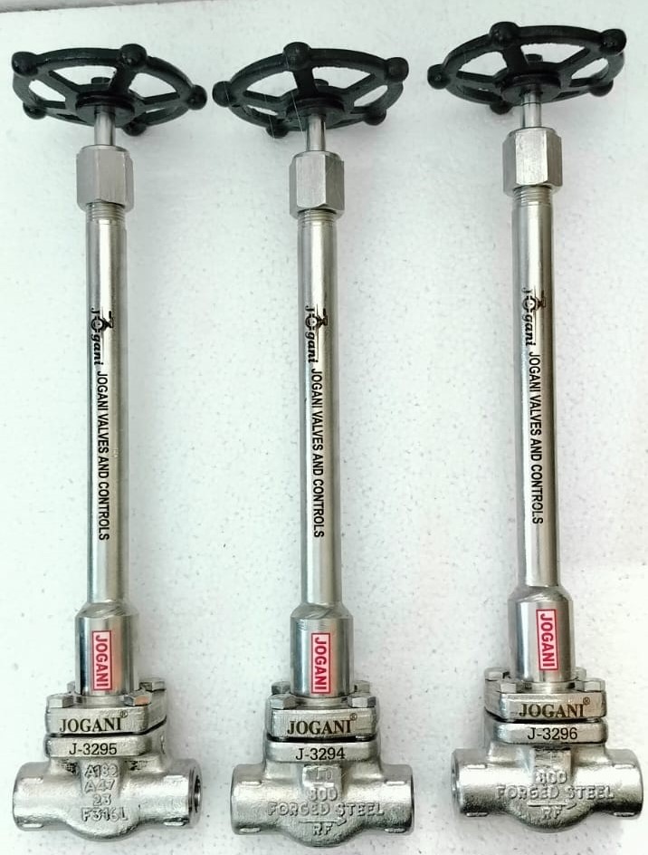 Cast Globe Valve - Color: Paint Coated
