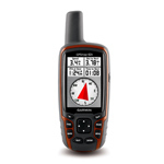 GARMIN GPSMAP 62s एक उच्च गुणवत्ता वाला जीपीएस नेविगेटर है जो बाहरी गतिविधियों के लिए आदर्श है। इसका संकीर्ण डिजाइन और टिकाऊ सामग्री इसे कठोर परिस्थितियों में भी भरोसेमंद बनाते हैं।