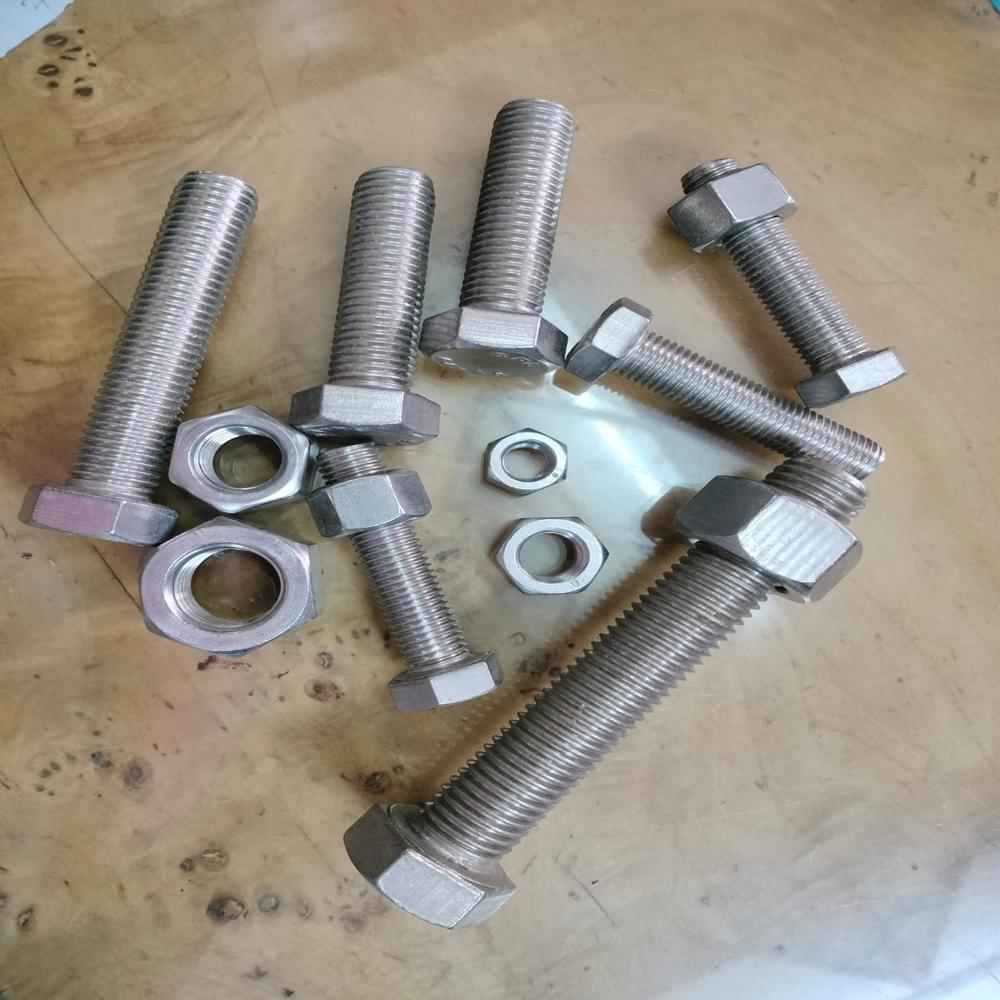 Stainless Steel Nut Bolts - Application: Construction