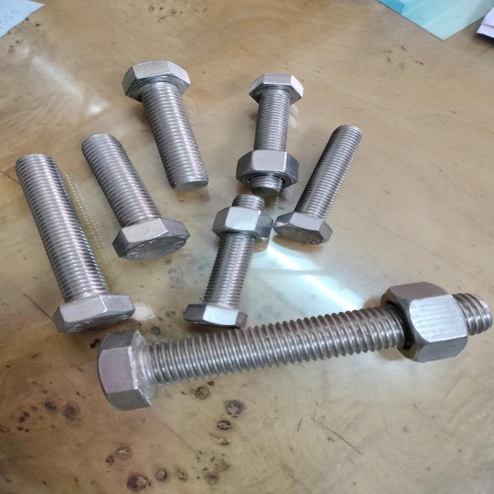 Ss Bolts - Color: Silver