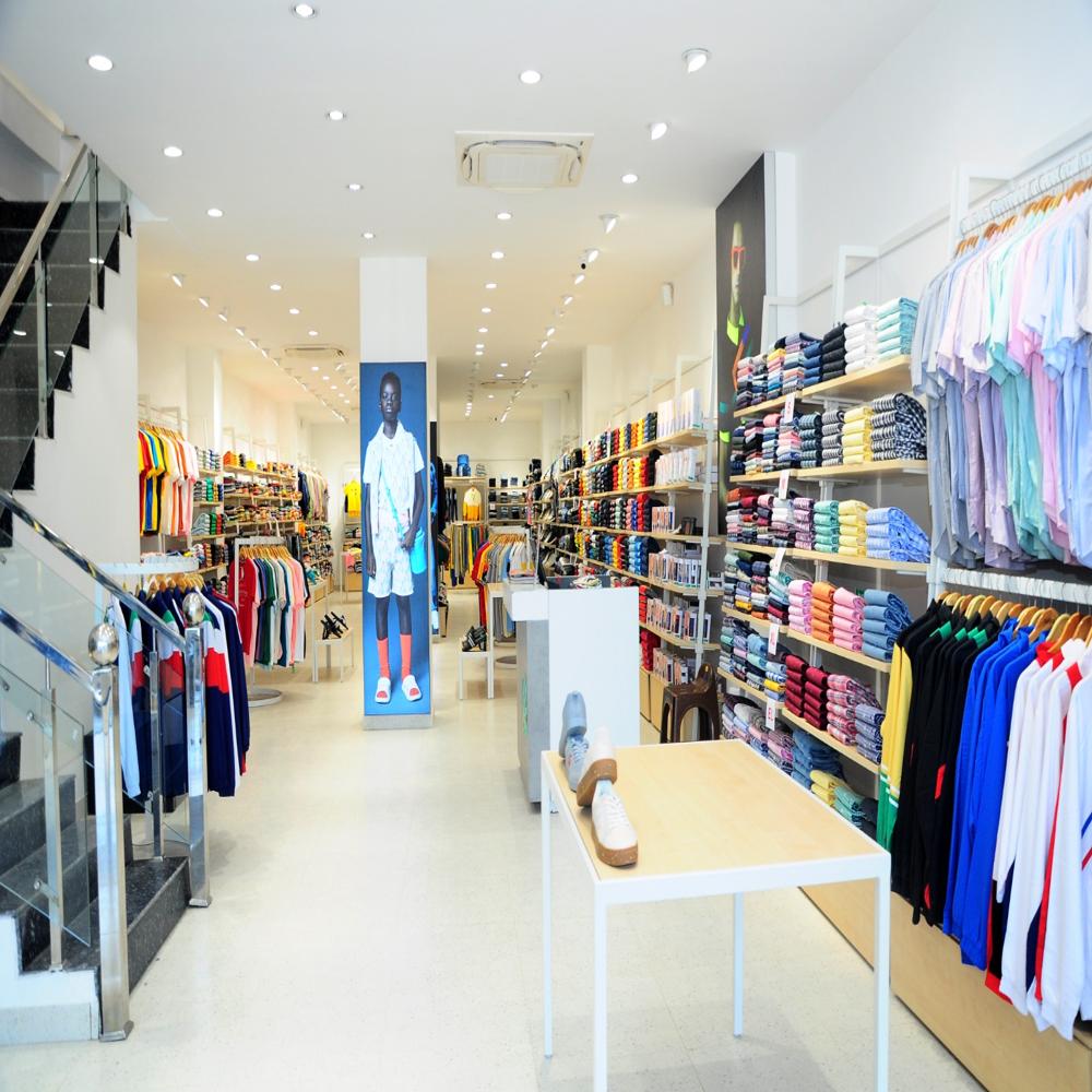 Modern Design Reception Rack