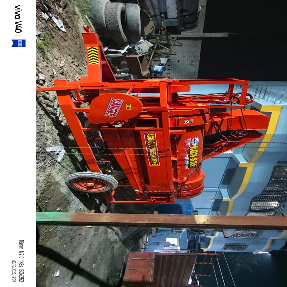 Maize Thresher With Lift or Conveyor