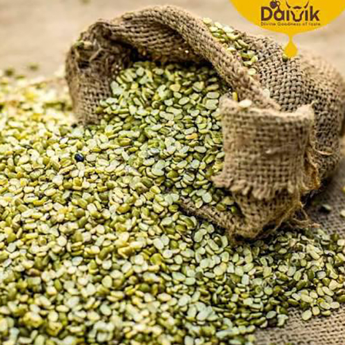 Green Chilka Moong Dal - Moisture (%): Nil