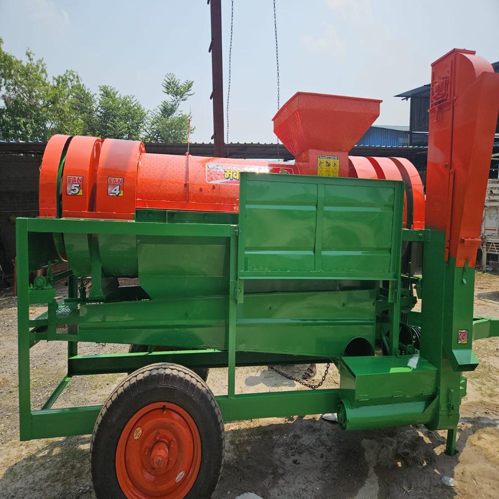 Maize Thresher With Elevator - Automation Grade: By Tractor