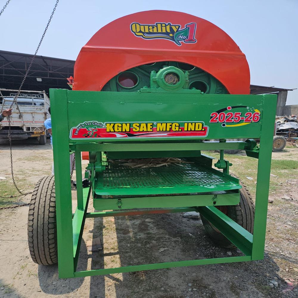 Maize Thresher With Elevator - Automation Grade: By Tractor