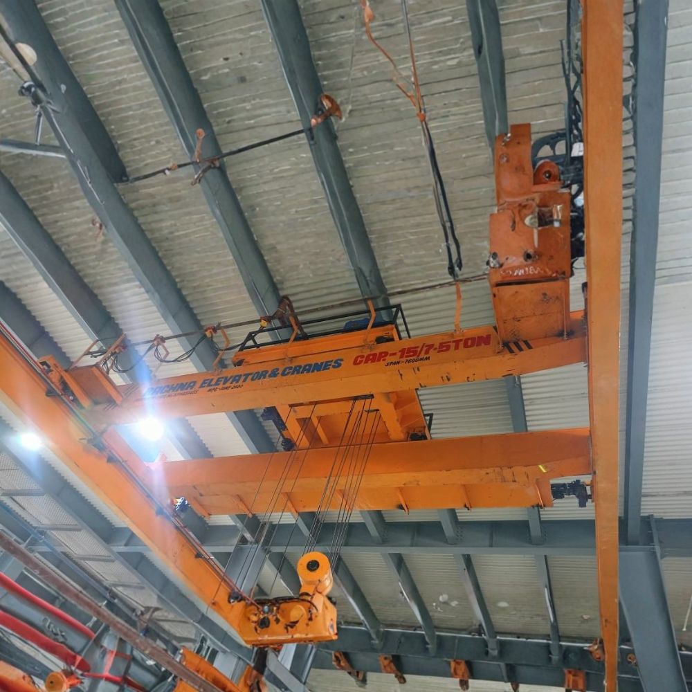 BOX TYPE DOUBLE GIRDER CRANE
