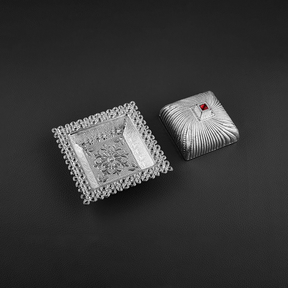 Square Silver Design Dryfruit Box