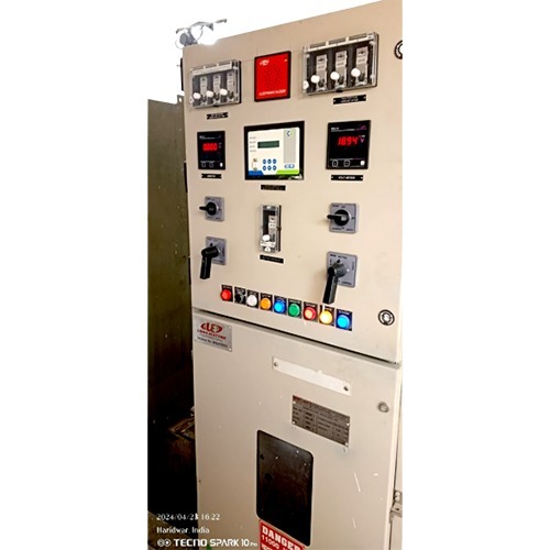 Vacuum Circuit Breaker