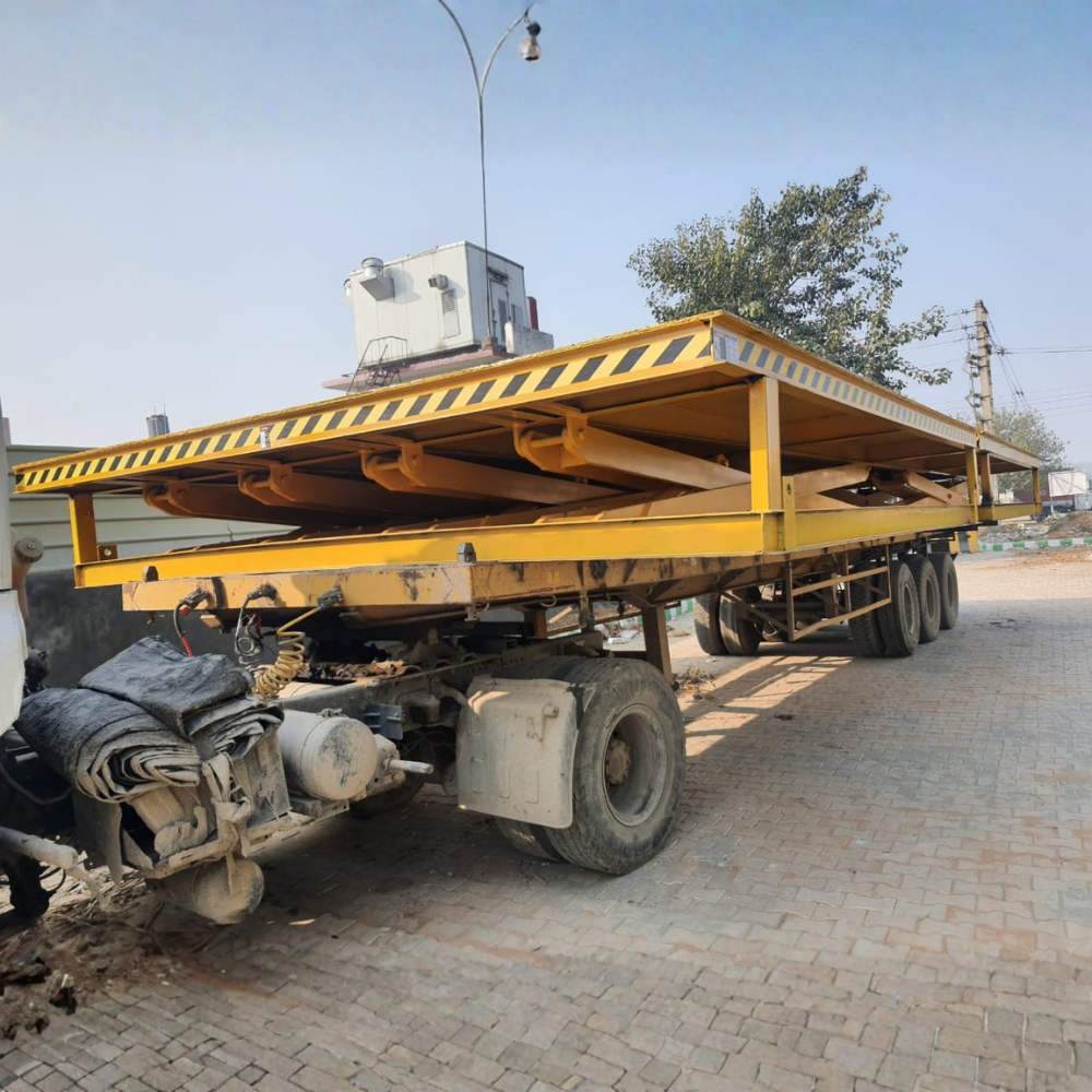 SCISSOR LIFT FOR CARS