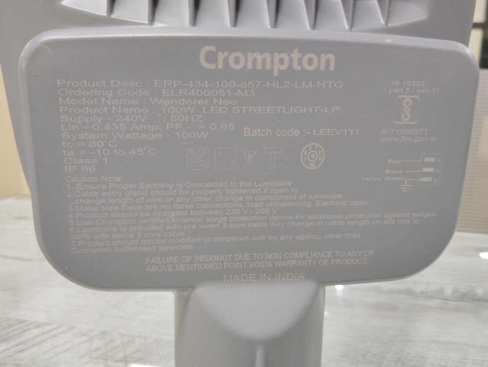 Buy Crompton 100W LED Street Light at best price in India ERP-434-100-857-HL2-LM-NTG