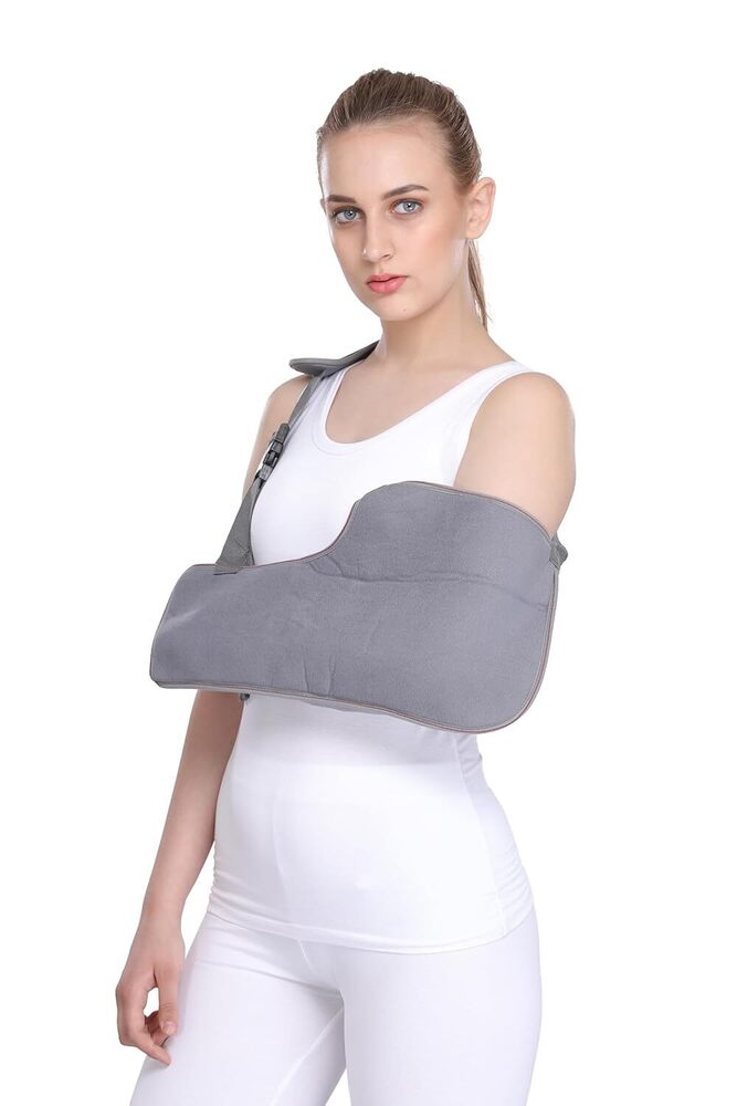 Arm Sling - Universal Size For Left & Right Hand | Adjustable Broad Shoulder Pad, Thumb Loop For Hand Rest, Recommended After Surgery