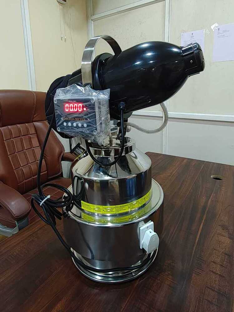 Fumigation Machine - Tank Capacity: 5 Liter (L)