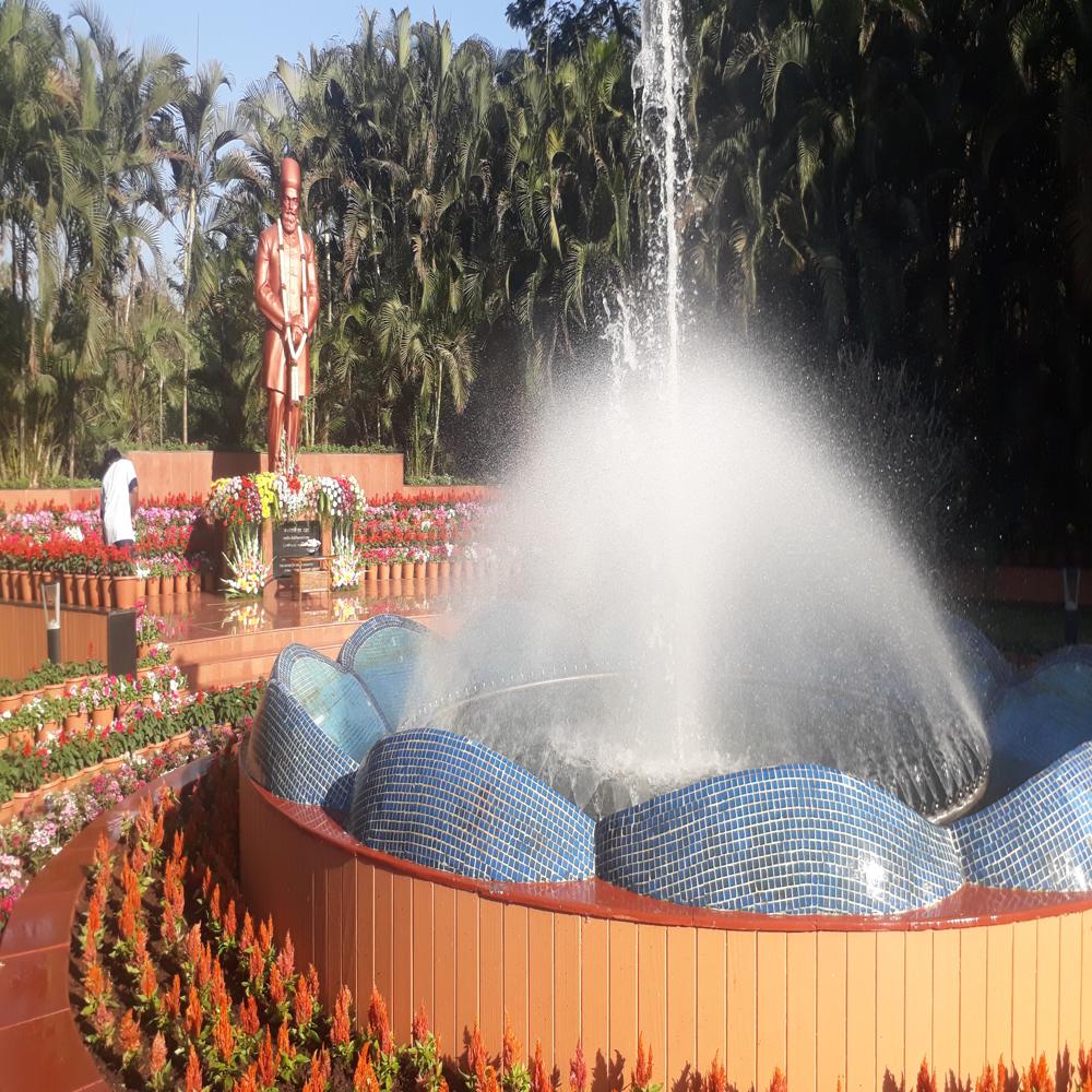 Fog Jet Nozzles Fountain - Stainless Steel, Adjustable Water Patterns, Any Color | Durable Design, Misty Effect, Outdoor Use