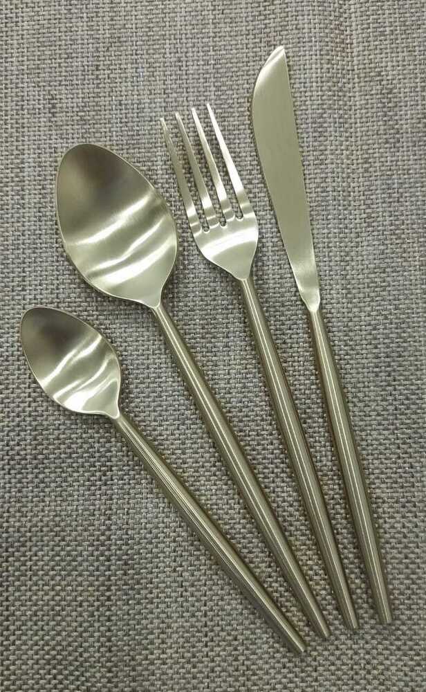 Ss Cutlery Set Of 4 Matt Finish - Color: Silver