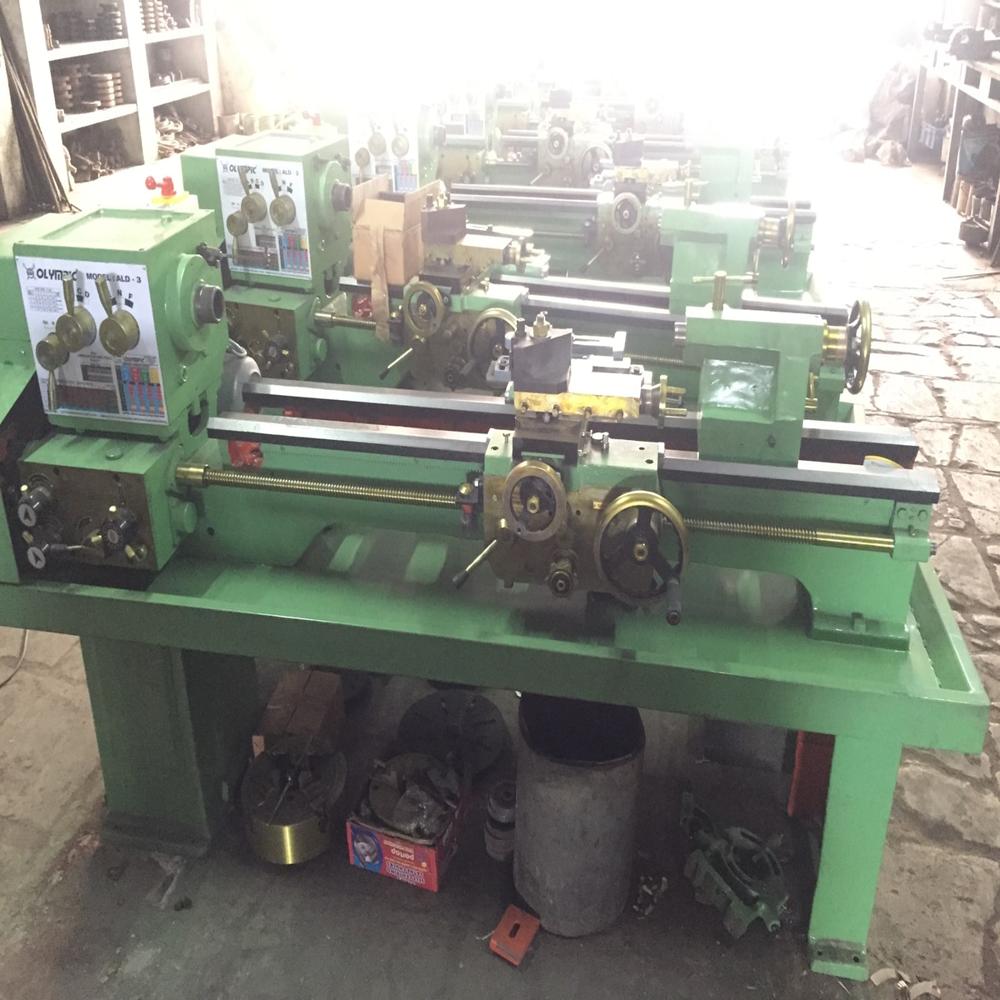 Light Duty Gear Head Lathe Machine