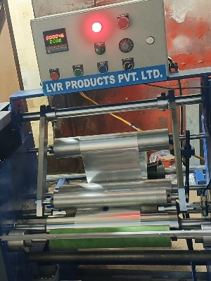 Food packaging rewinding machine