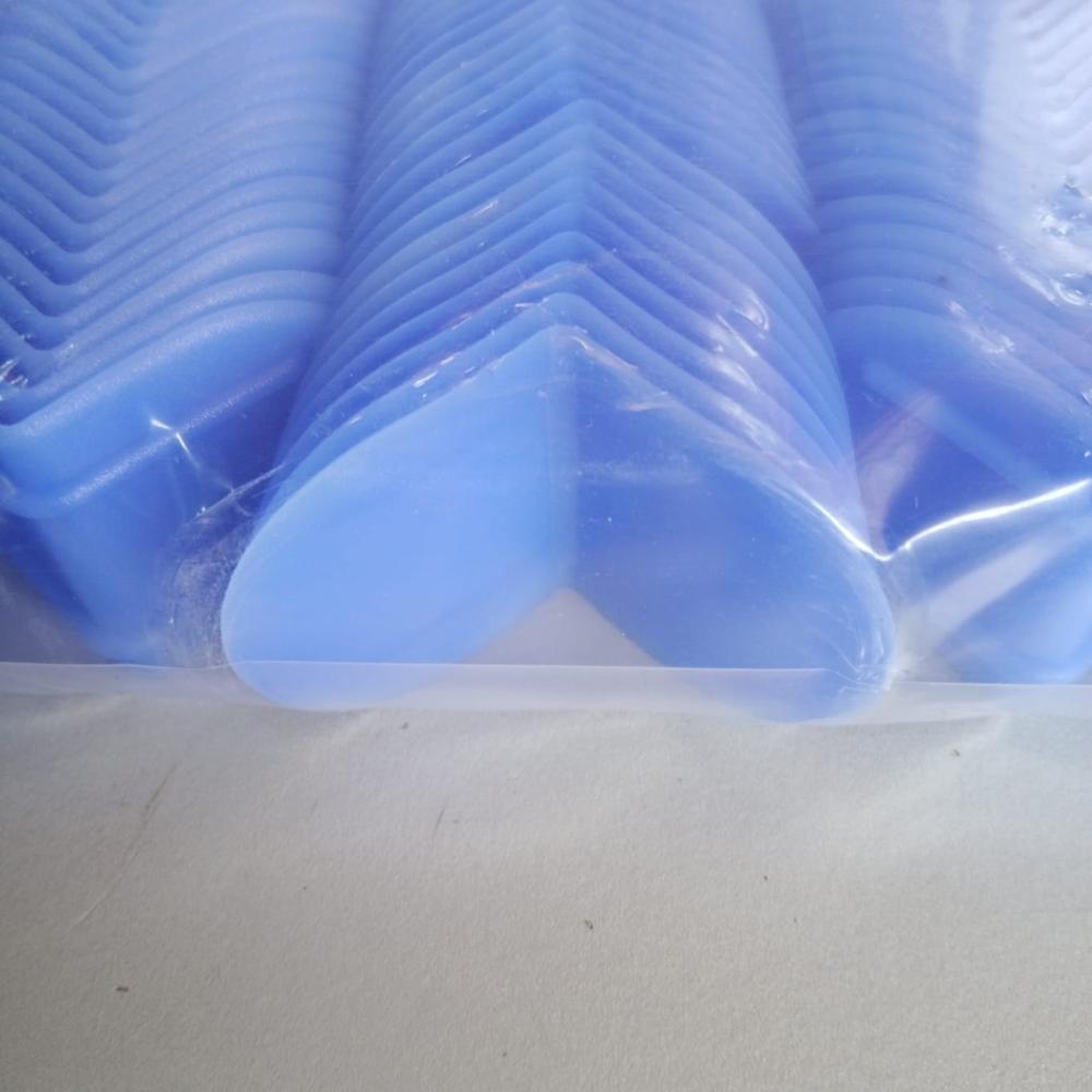 Box Cornner Blue Color