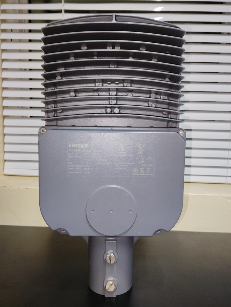 Buy Eveready 120W Street Light LED Luminaire For Road And Street Lighting Rating