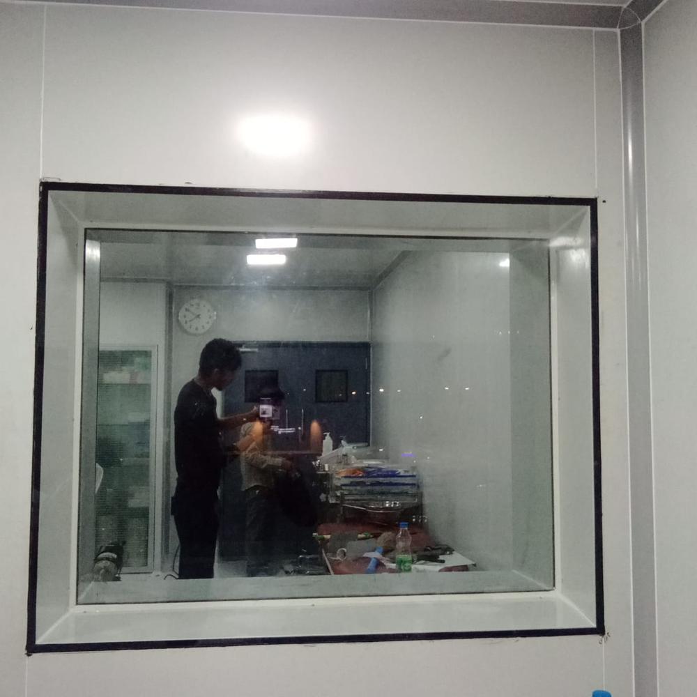 Clean Room Window
