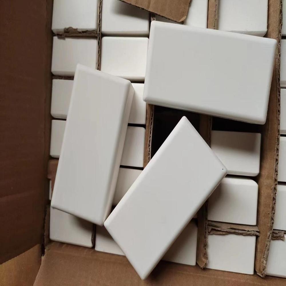 Alumina Wear Resistant Tiles