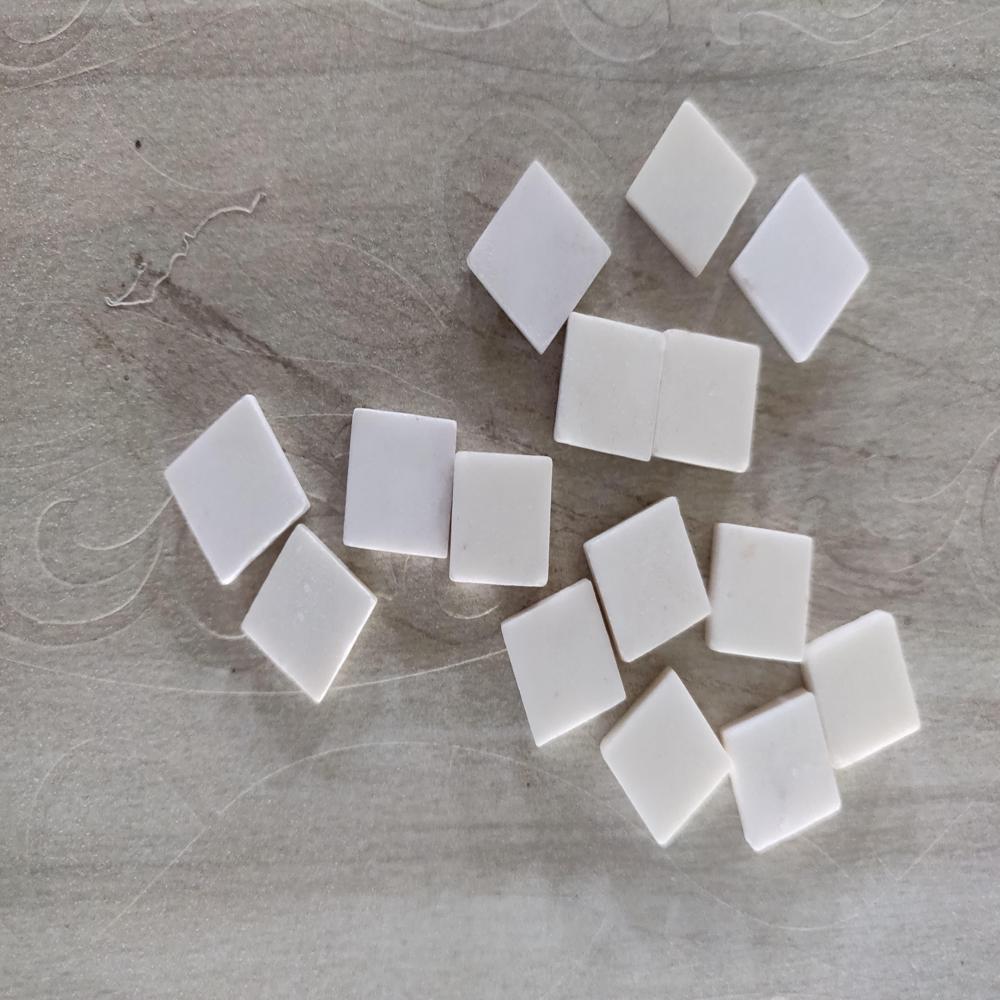 Alumina Wear Resistant Tiles