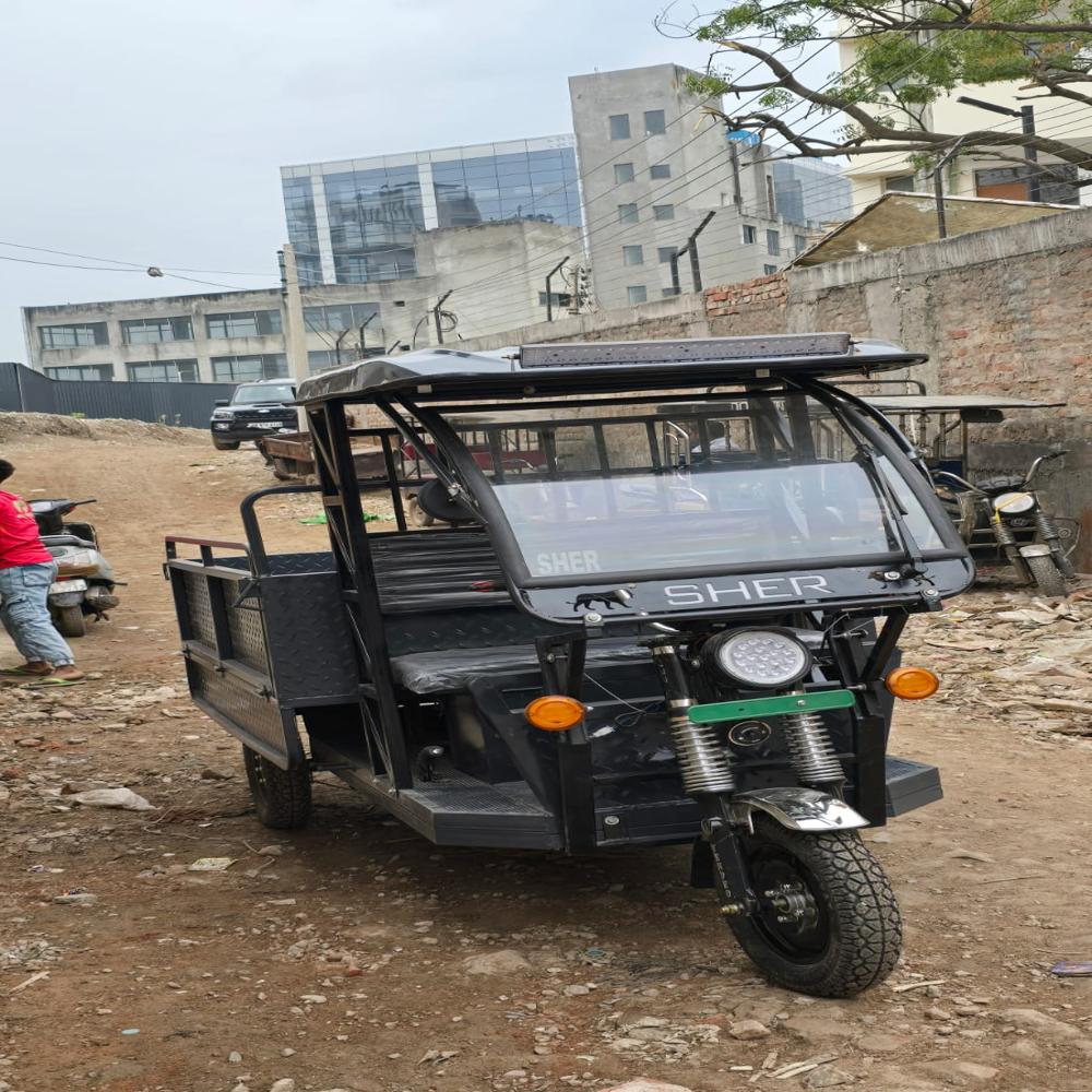 Sher Loader Pro - Battery Capacity: 105ah