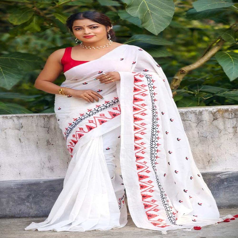 White Color Embroidery Khadi Saree - Gender: Female