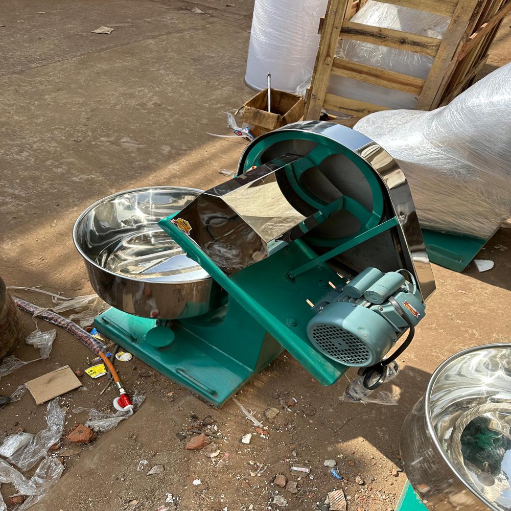 Aata Kneading For Samosa