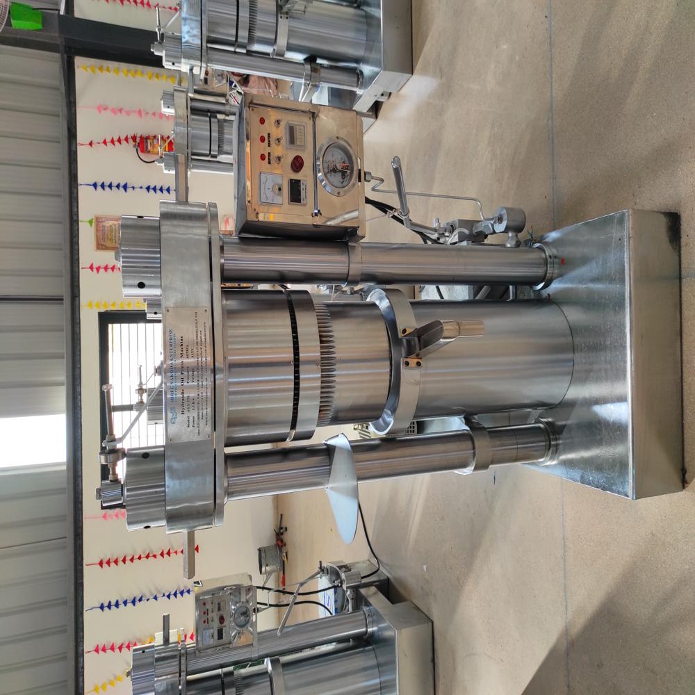 CARROT SEED  COLD PRESS OIL MACHINE