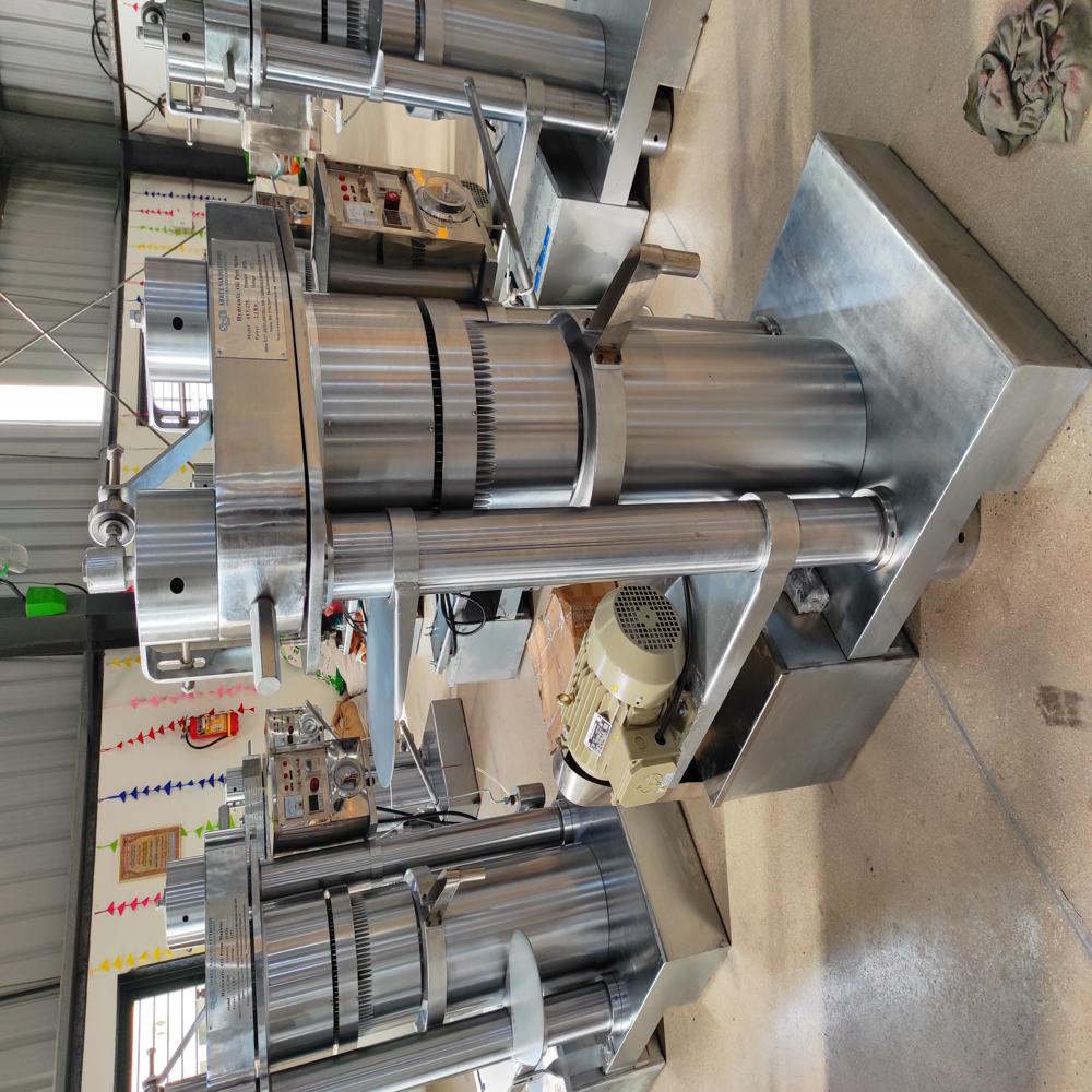 ELAICHI COLD PRESS OIL MACHINE