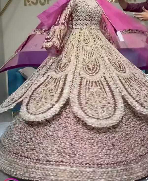 Ladies Designer Lehenga