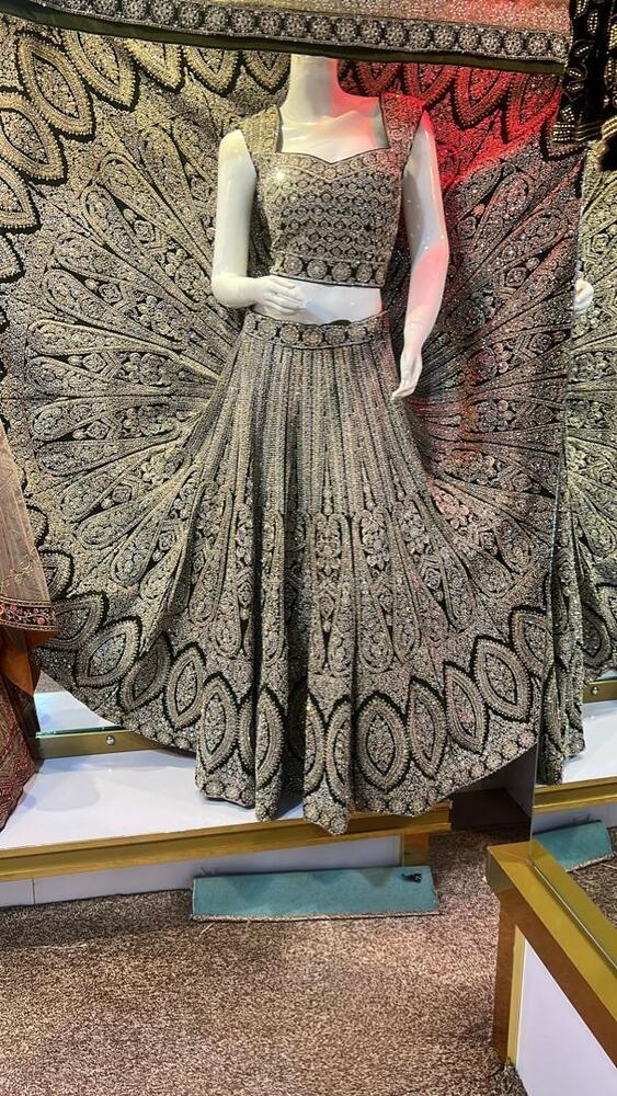 Ladies Heavy Embroidery Lehenga