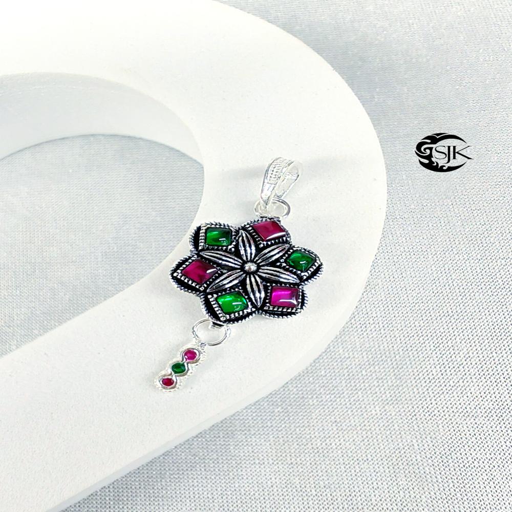 Ladies Pendent