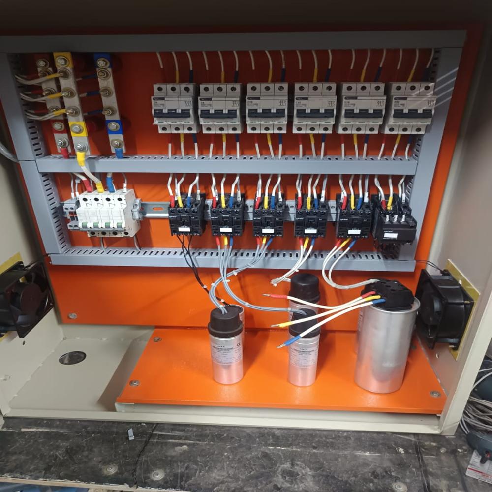 20 KVAR APFC PANEL