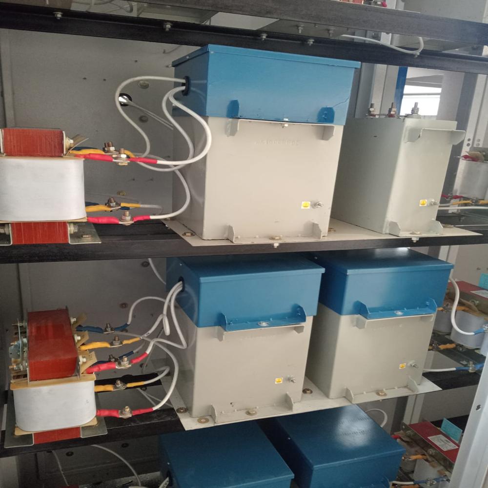 Thyristor Based Apfc Panel - Dimension (L*w*h): 800*300*900 Meter (M)